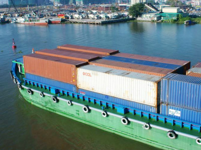 全球港口发展报告�Q?019�Q?/>
                                                                                            <div   id="wpjosw5jr"   class="showBox">
                                                                                                <a href="/newsdetail/67"
                                                                                                   class="showBoxLink">全球港口发展报告�Q?019�Q?/a>
                                                                                            </div>
                                                                                        </div>

                                                                                        <div   id="wpjosw5jr"   class="porBbox">
                                                                                            <div   id="wpjosw5jr"   class="leftBox">
                                                                                                <!-- 标题 -->
                                                                                                <div   id="wpjosw5jr"   class="newTitle">
                                                                                                    全球港口发展报告�Q?019�Q?
                                                                                                </div>
                                                                                                <!-- 描述 -->
                                                                                                <div   id="wpjosw5jr"   class="newSummry"></div>
                                                                                            </div>
                                                                                            <a href="/newsdetail/67"
                                                                                               class="lookDetail">
                                                                                                <span id="wpjosw5jr"    class="details">详情</span>
                                                                                                <span id="wpjosw5jr"    class="arrowsR">
                        <img src="/static/picture/rbqbg1zerf-ez6weaaaaaltrhrs312.png" alt="白箭�?
                             class="barr">
                        <img src="/static/picture/rbqbhvzereuel1fvaaaaab_7d88582.png" alt="黑箭�?
                             class="harr">
                    </span>
                                                                                            </a>
                                                                                        </div>

                                                                                    </div>
      
       
                                                                                </div>
                                                                                <!-- 分页 -->
                                                                                <div   id="wpjosw5jr"   class="e_box e_OccupyBox-001 p_OccupyBox">


                                                                                </div>
                                                                                <!-- 分页end -->
                                                                            </div>

                                                                            <input type="hidden" class="requsetParam"
                                                                                   value="&cid=1"/>
                                                                        </div>
                                                                    </div>
                                                                    <div   class="wpjosw5jr"   id="w_fbtn-1571013439888" class="w_fbtn-001"
                                                                         data-animation="once">
                                                                        <div   id="wpjosw5jr"   class="w_fbtn animated  "><a
                                                                                href="/news/5"
                                                                                class="e_link e_link-001 p_link"
                                                                                target="_self" title="查看更多">
                                                                            <div   id="wpjosw5jr"   class="e_btn e_CommonBtn-001 p_CommonBtn">
                                                                                <div   id="wpjosw5jr"   class="font">查看更多</div>
                                                                            </div>
                                                                        </a></div>
                                                                    </div>
                                                                </div>
                                                            </div>
                                                        </div>
                                                    </div>
                                                </div>
                                            </div>
                                        </div>
                                    </div>
                                </div>
                            </div>
                        </div>
                    </div>


<style>
#w_grid-1568884498759>div>.p_gridbox{background-color:rgba(255,255,255,0.8);transition:.5s}
#w_grid-1568884498759>div>.p_gridbox:hover{background-color:rgba(183,32,36,.9)}
#w_grid-1568884498759>div>.p_gridbox:hover .p_icon{color:#fff}
#w_grid-1568884498759>div>.p_gridbox:hover span{color:#fff}
#w_grid-1568884498759 span{color:#000;transition:.3s}
#w_grid-1568884498759 .p_MatteIcon .iconfont:before{content: